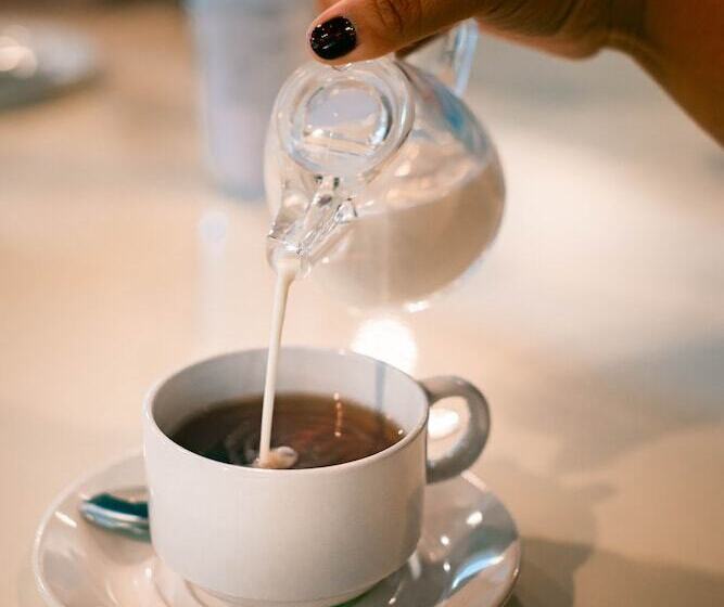 בית מלון כפרי Jpod Capsule