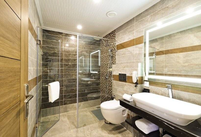 酒店 Justa Cliffend Resort & Spa Mashobra