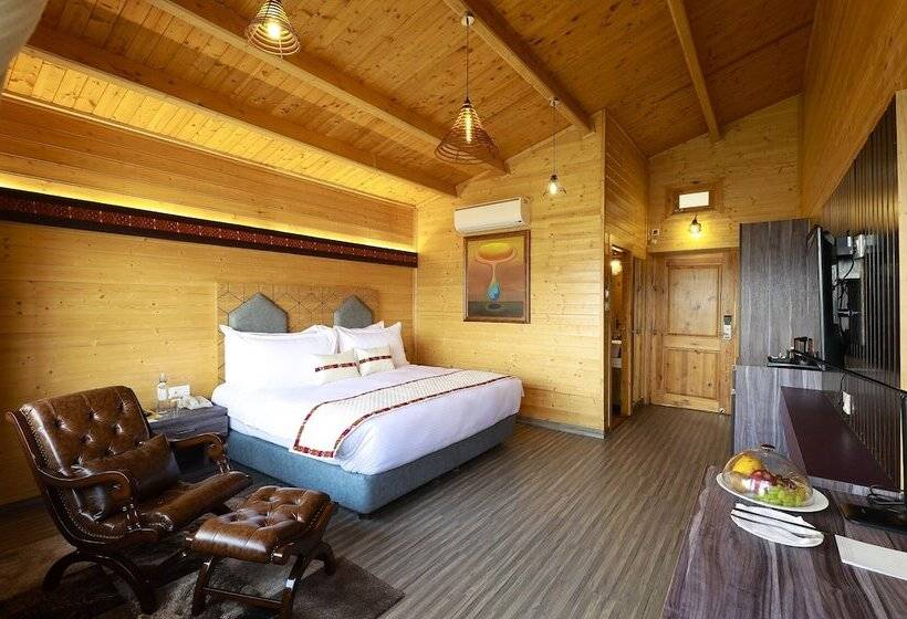 酒店 Justa Cliffend Resort & Spa Mashobra