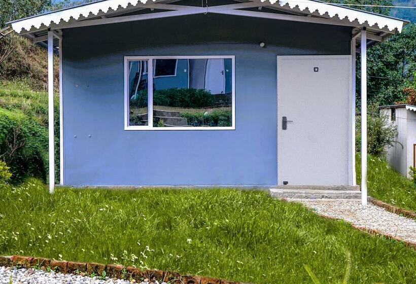 ホテル Kedarayatih Resort