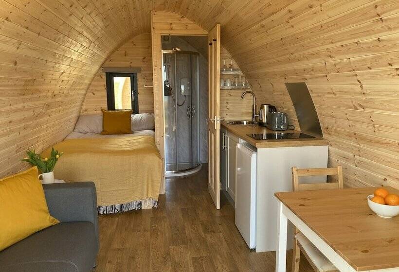 فندق Kirkapol Beach Pod   Flow