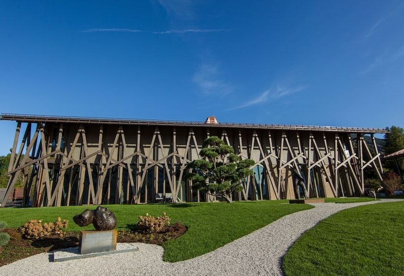 호텔 Lartor Resort