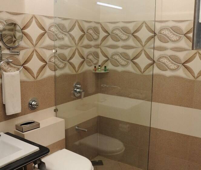 酒店 Madhuvan Suites By Blues