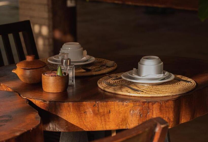 هتل Moriá Eco Lodge