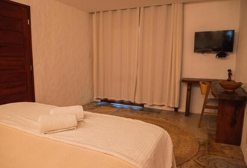 هتل Moriá Eco Lodge