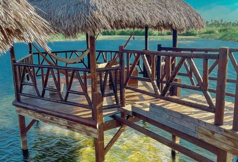 هتل Moriá Eco Lodge