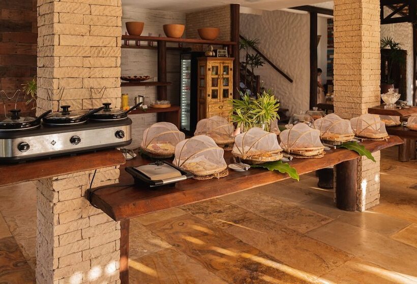 هتل Moriá Eco Lodge