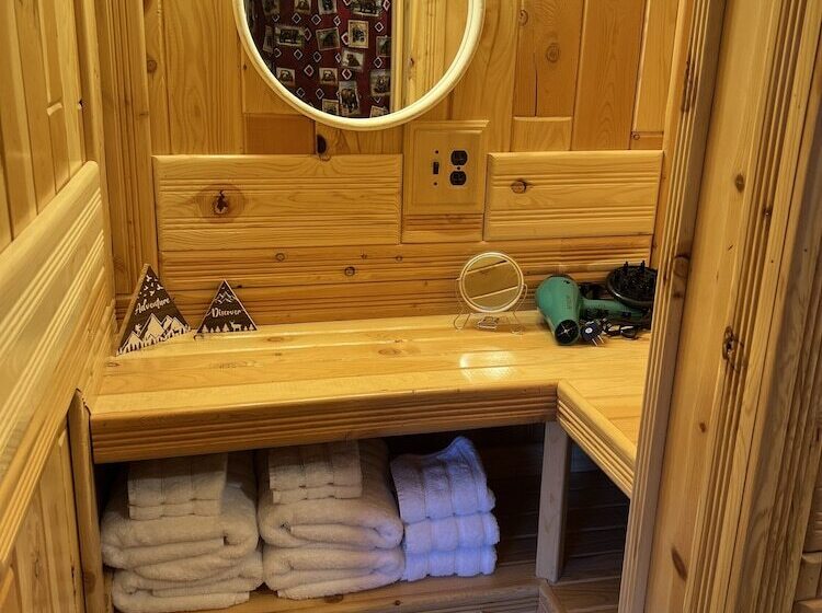 فندق Mountain View Lodge