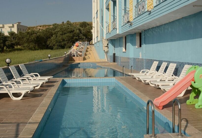 Отель Odin Redi