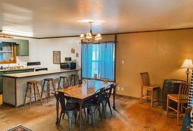 酒店 Ouachita River Haven