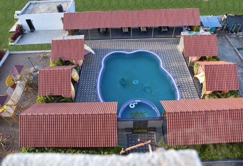 Отель Pride Divine Resort Somnath