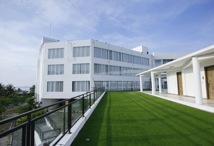 Raja Hotel Kuta Mandalika Resort & Convention