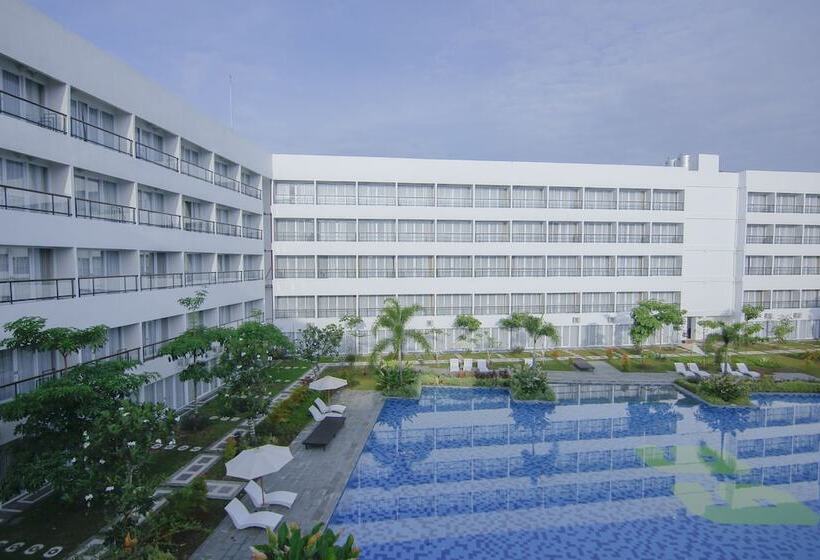 Raja Hotel Kuta Mandalika Resort & Convention