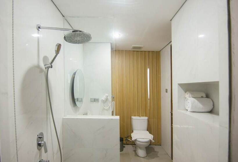 Raja Hotel Kuta Mandalika Resort & Convention