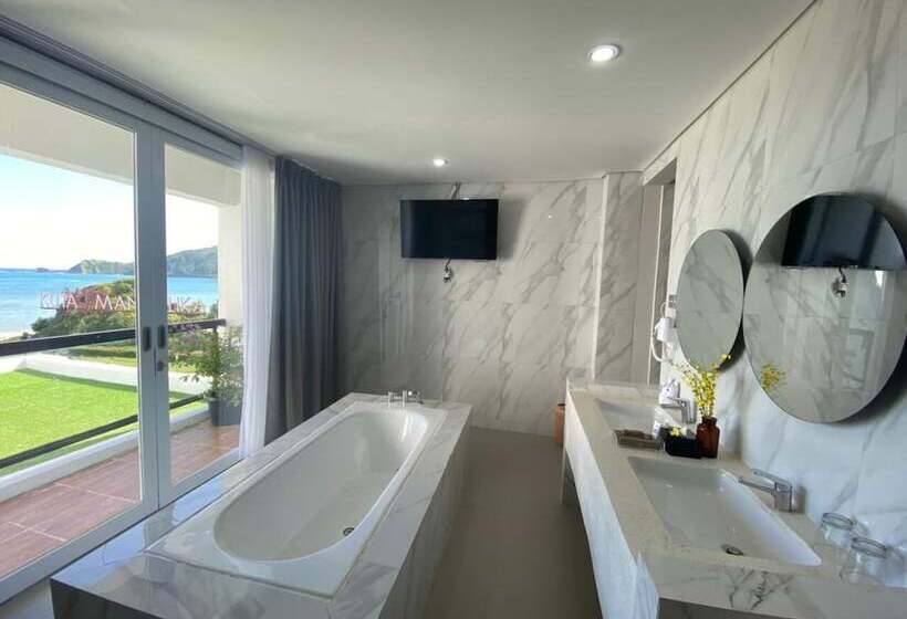 Raja Hotel Kuta Mandalika Resort & Convention