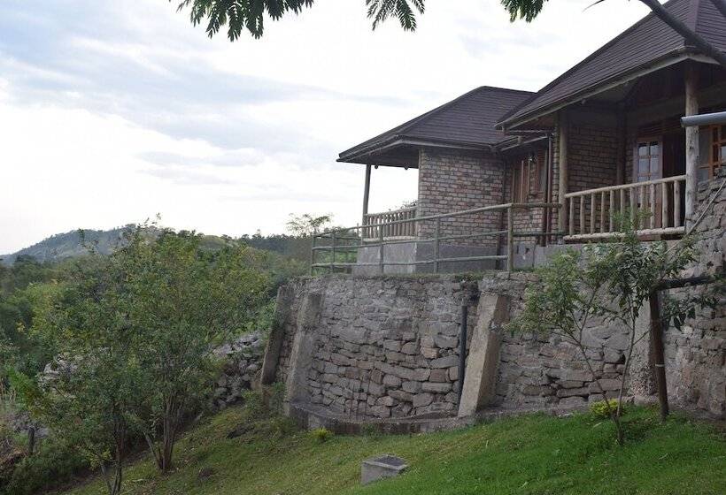 هتل Rift Valley Game Lodge