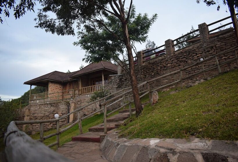 هتل Rift Valley Game Lodge
