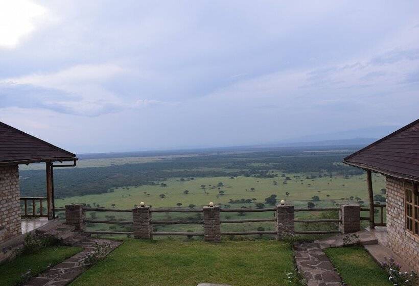 هتل Rift Valley Game Lodge