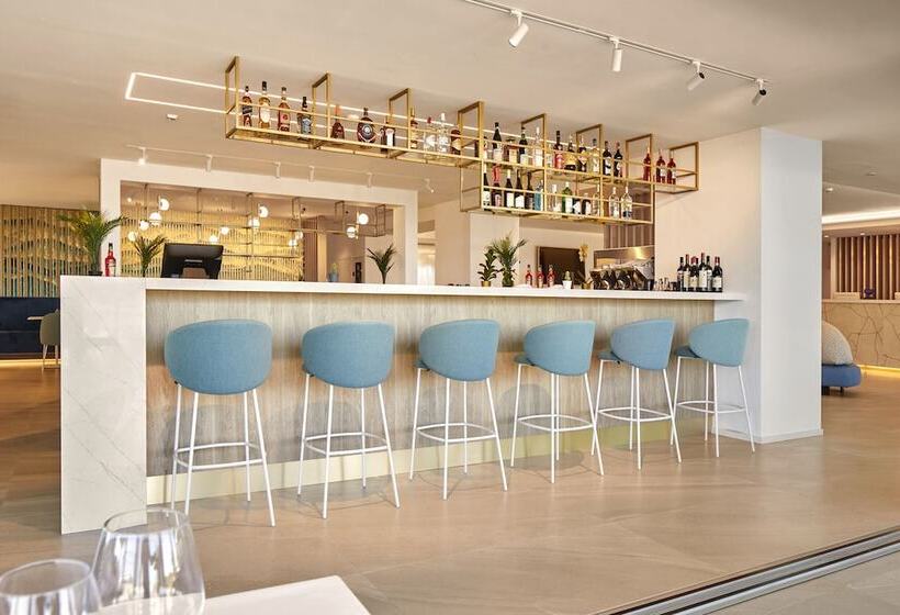 Отель Riva Palace