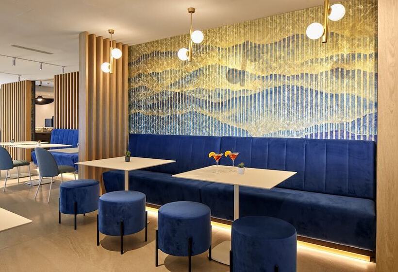 Отель Riva Palace