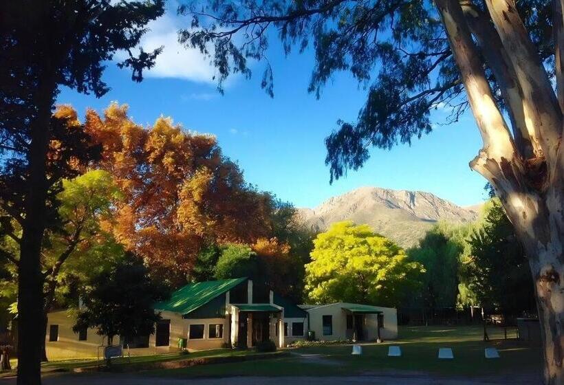 هتل روستایی Casablanca La Granja De Capilla