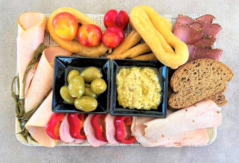 호텔 Rustic Hill Private Pool Suites