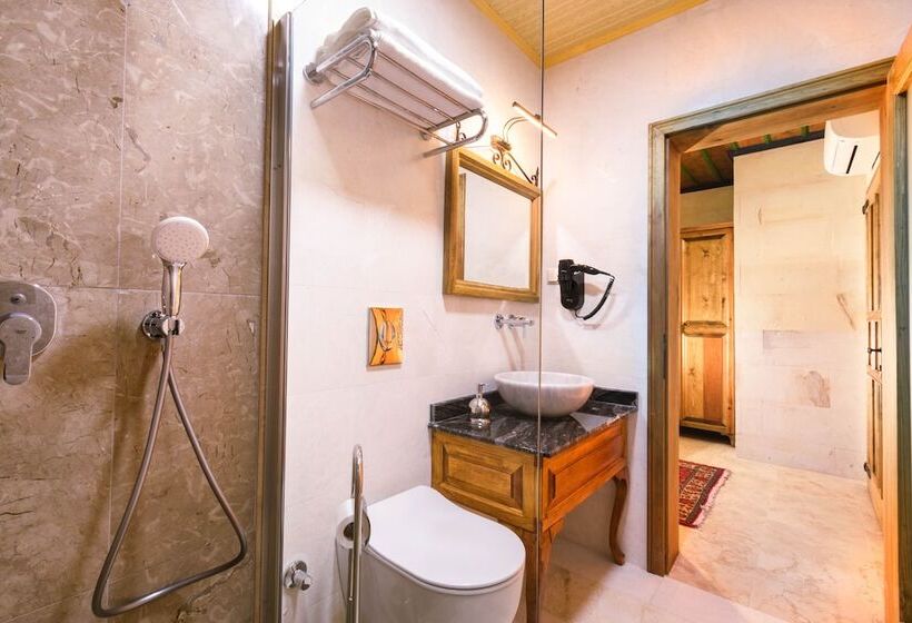 فندق Sapphire Stone House