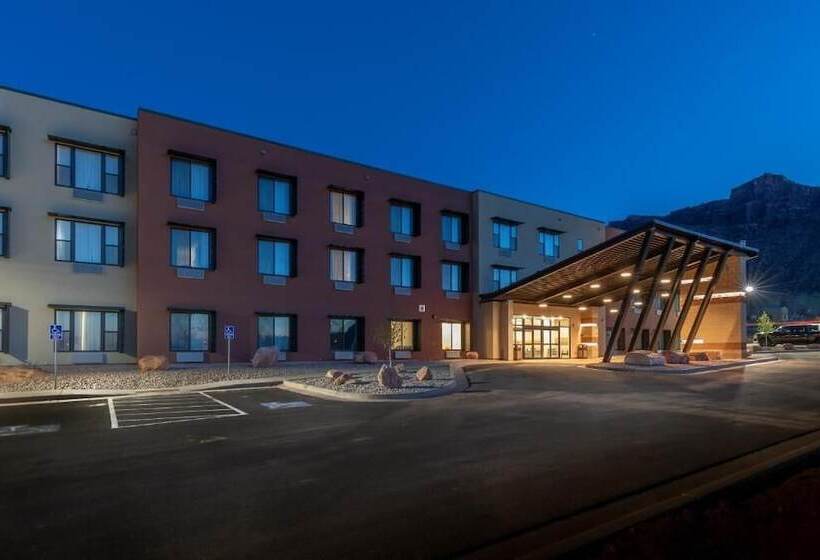 هتل Scenic View Inn & Suites Moab