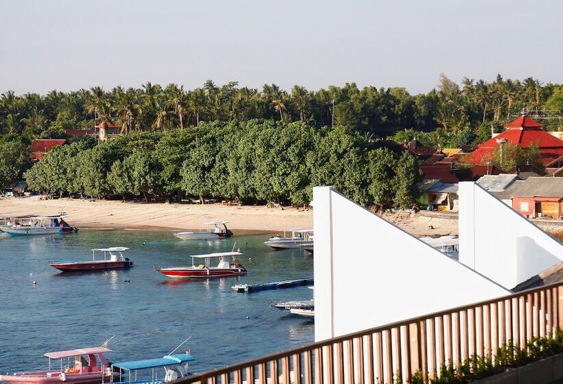 בית מלון כפרי Sea La Vie Resort Nusa Penida