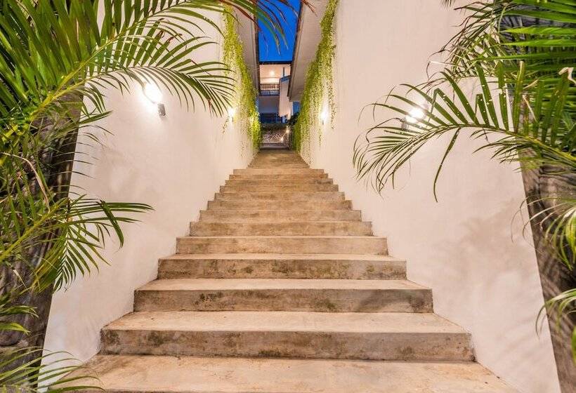 בית מלון כפרי Sea La Vie Resort Nusa Penida