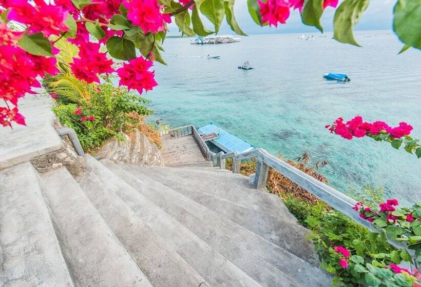 Отель Sea La Vie Resort Nusa Penida