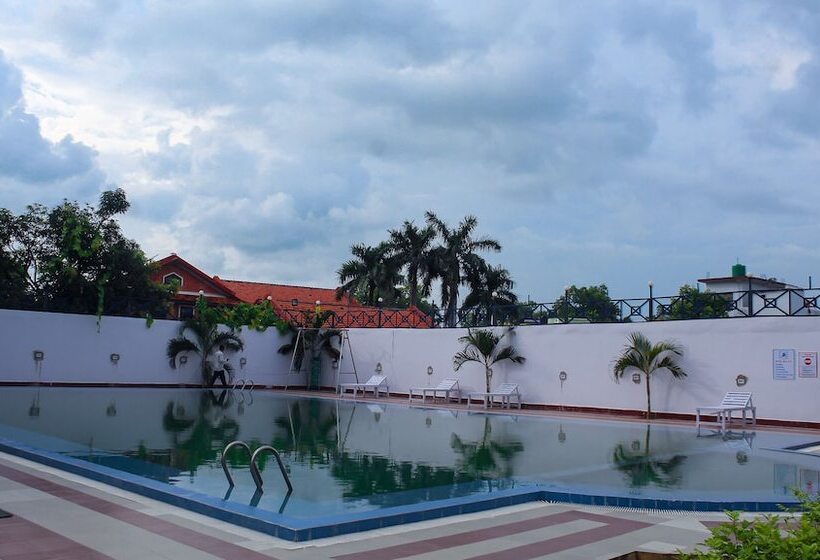 Отель Starlight Nepalgunj