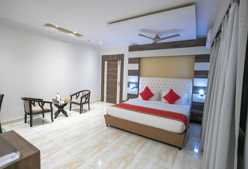 Отель Starlight Nepalgunj