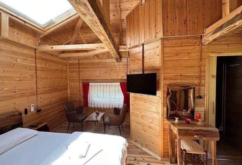 בית מלון כפרי Teona Caglayan Bungalov