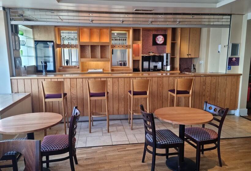 בית מלון כפרי The Clyde