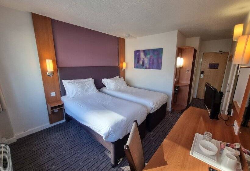 בית מלון כפרי The Clyde