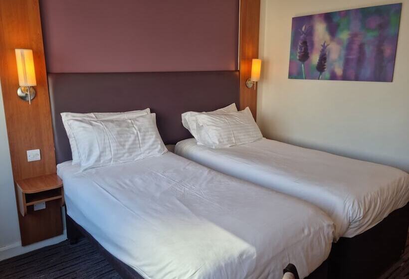 בית מלון כפרי The Clyde