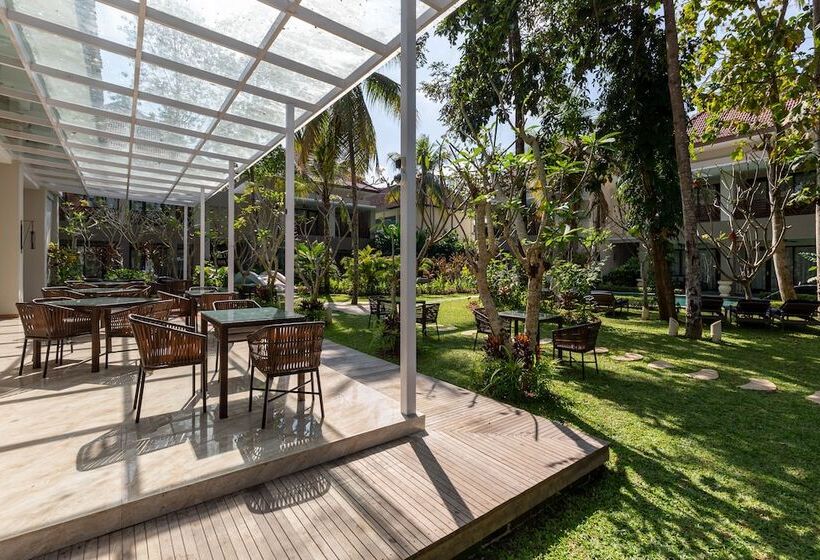 The Gantari Ubud Hotel & Villa