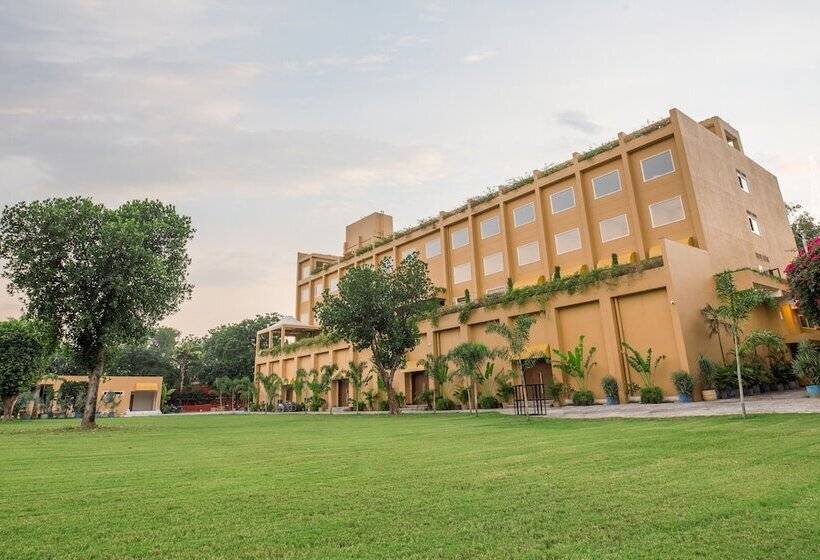 ホテル The Lalita Grand