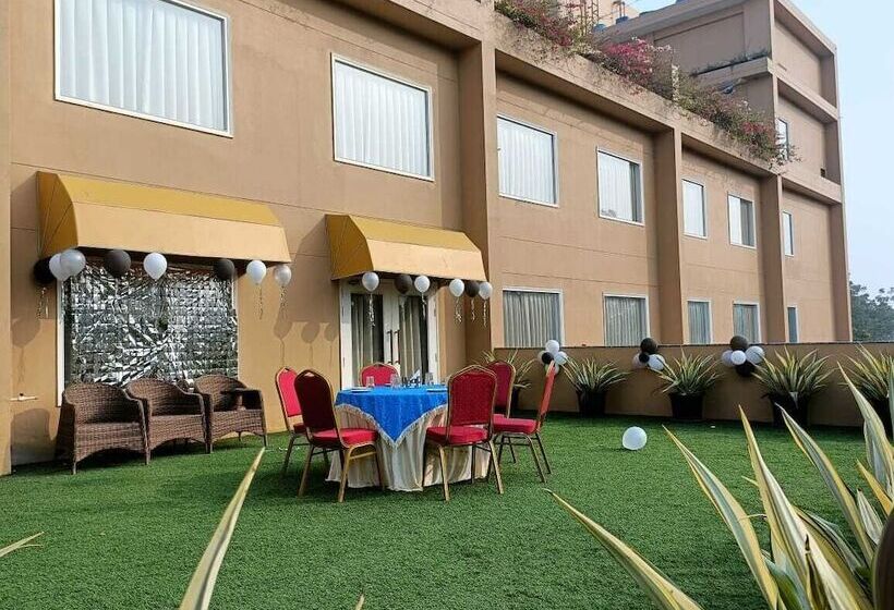 ホテル The Lalita Grand