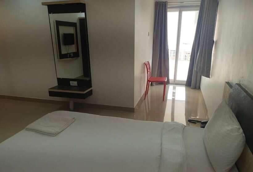 בית מלון כפרי The Magic Park Mahabaleshwar