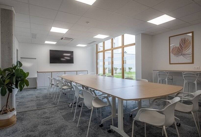 호텔 The Originals Boutique Hôtel Amiens Sud