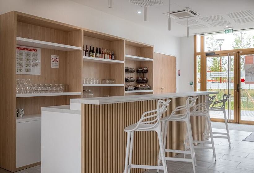 호텔 The Originals Boutique Hôtel Amiens Sud