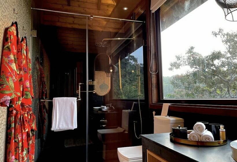 בית מלון כפרי The Postcard Hideaway Netravali Goa