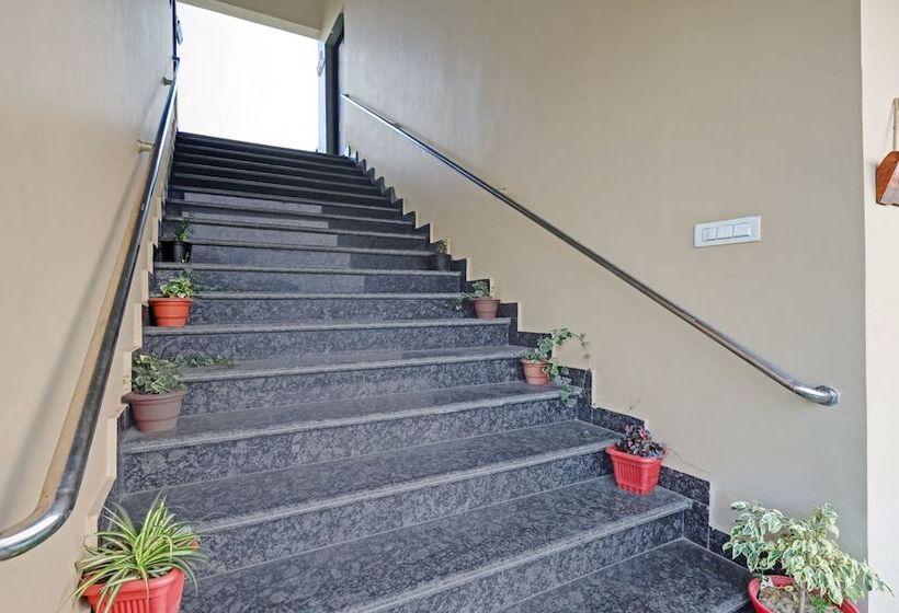 Hotel Treebo Kaira Resort With Pool View, 5 Km From Jim Corbett Jungle Safari