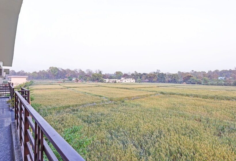 Hotel Treebo Kaira Resort With Pool View, 5 Km From Jim Corbett Jungle Safari