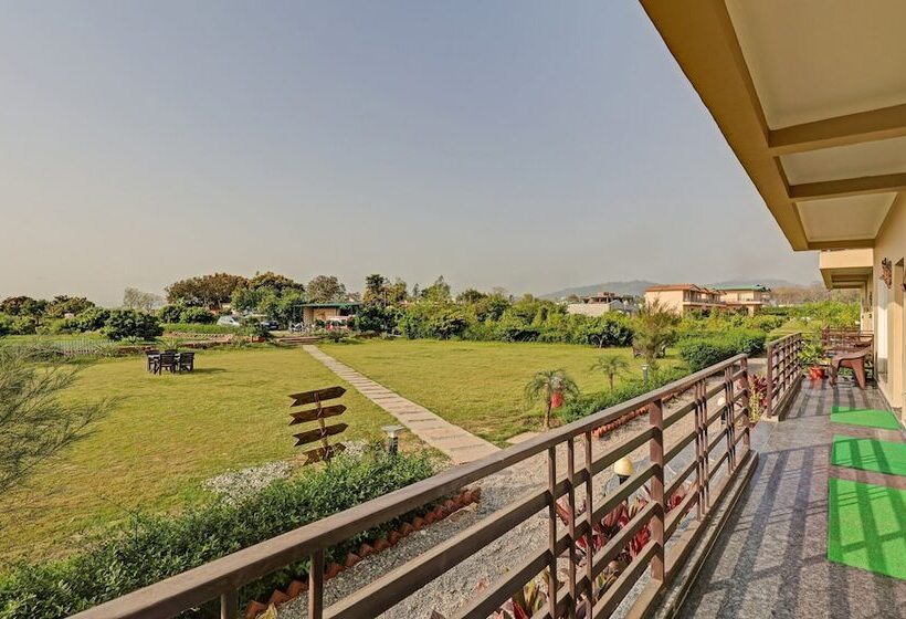 Hotel Treebo Kaira Resort With Pool View, 5 Km From Jim Corbett Jungle Safari