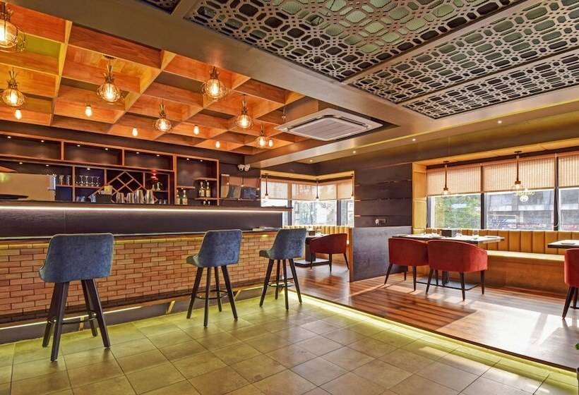 호텔 Treebo Sky Point