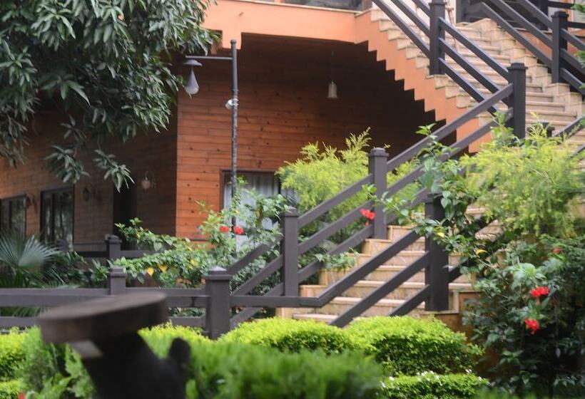 בית מלון כפרי Tuskar’s Resort