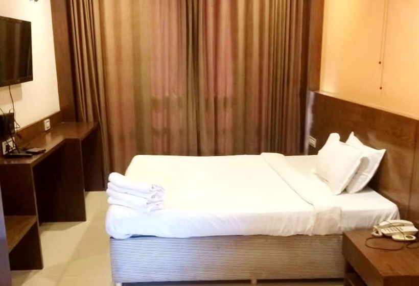 酒店 Z C Calangute